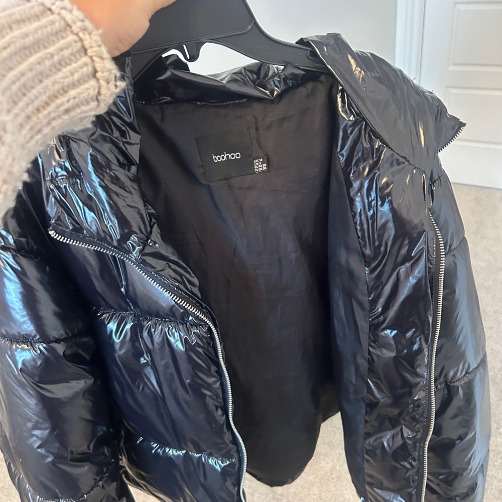 Boohoo Black Puffer Jacket for Women
